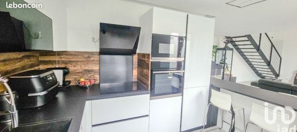 2 bedrooms Duplex in Bussy-Saint-Georges, France No. 324401 7