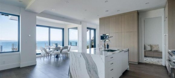 6 Schlafzimmer Haus in British Columbia, Canada, Nr. 1214 6