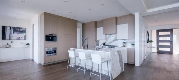 6 Schlafzimmer Haus in British Columbia, Canada, Nr. 1214 11