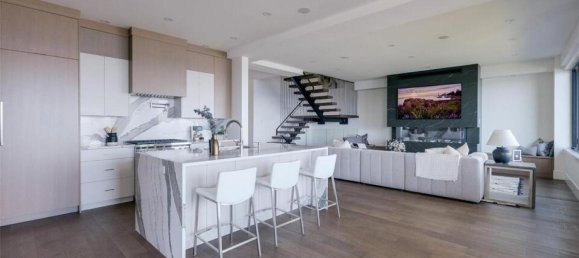 6 Schlafzimmer Haus in British Columbia, Canada, Nr. 1214 10