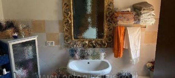 11 rooms House in Arezzo, Italy No. 43931 15