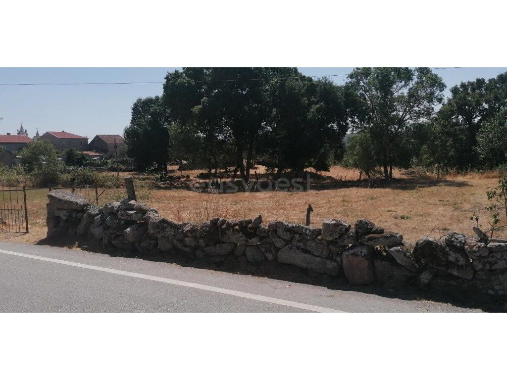 Grundstück in Guarda, Portugal 1400m², Nr. 246300