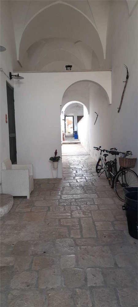 8 rooms House in Montesano Salentino, Italy No. 201223
