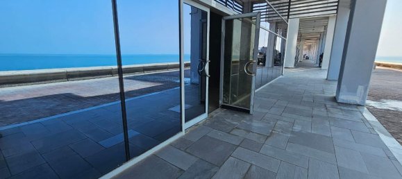 127m² Shop in Al Marjan Island, UAE No. 107029 3