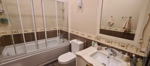 Квартира с 3 спальнями в Баку, Азербайджан № 2247 7