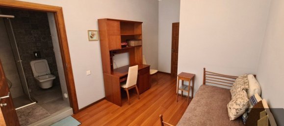 Квартира с 3 спальнями в Баку, Азербайджан № 2247 8