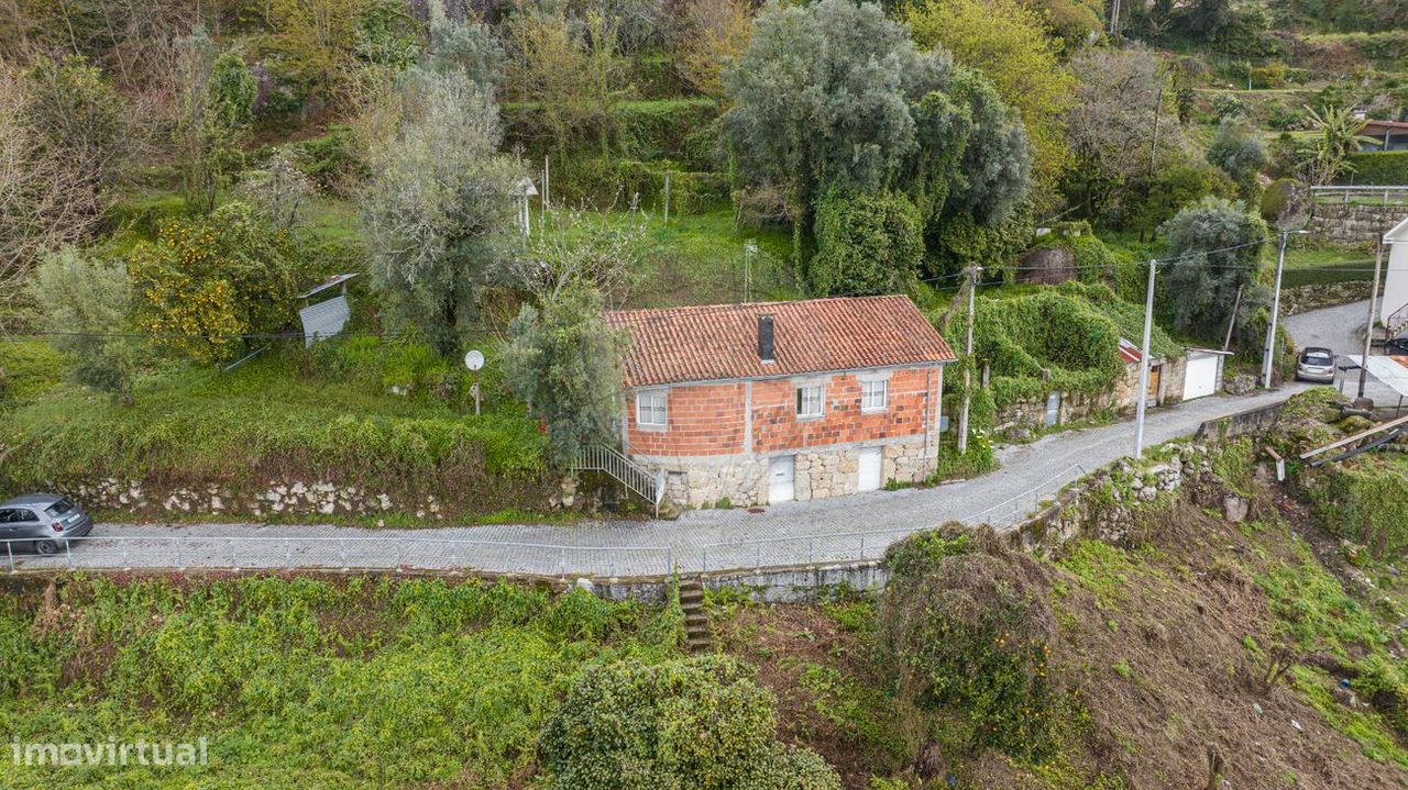 2 bedrooms House in Amares, Portugal No. 163197