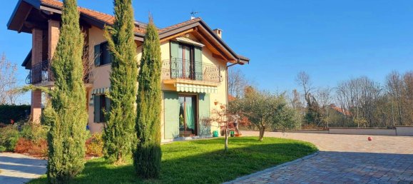 3 Schlafzimmer Villa in Barbania, Italy, Nr. 329475 3
