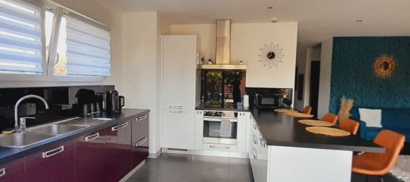 2 bedrooms Penthouse in Blotzheim, France No. 263034 2