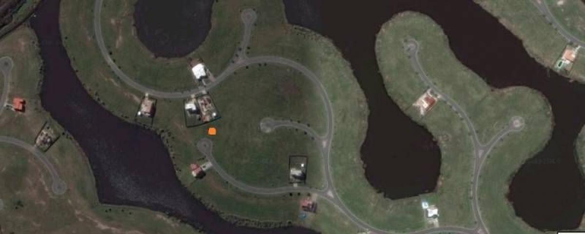  Land in Escobar, Argentina No. 40606