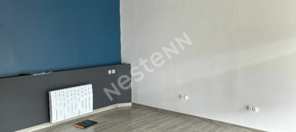 42m² Commercial property in Bar-le-Duc, France No. 259694 4