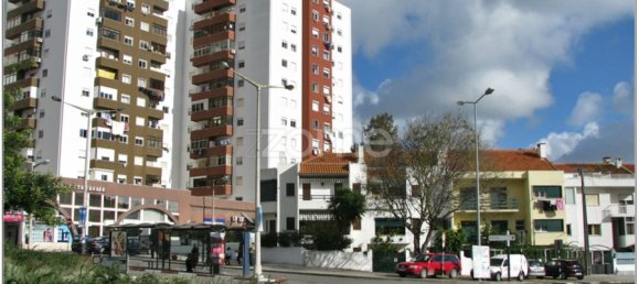 3 Schlafzimmer Wohnung in Corroios, Portugal, Nr. 350982 12