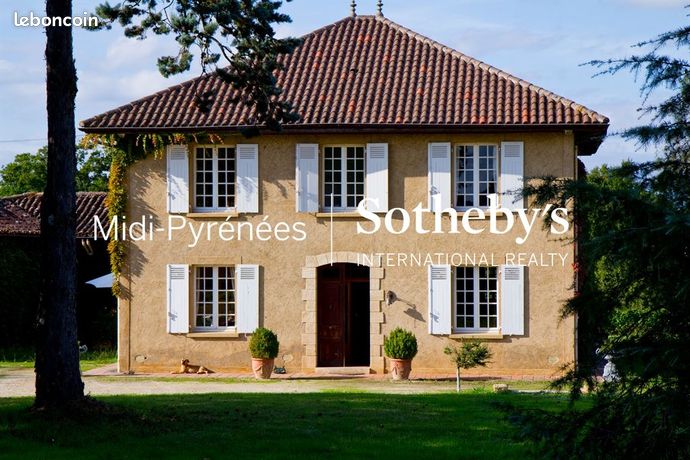 9 غرف نوم قلاع في Occitanie, France رقم 304235