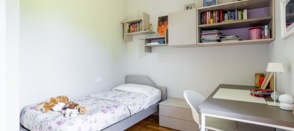 Apartamento de 4 dormitorios en Concorezzo, Italy No. 378458 30