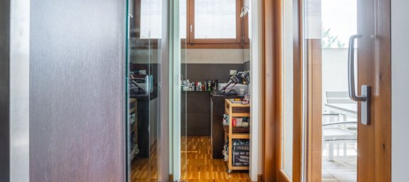 Apartamento de 4 dormitorios en Concorezzo, Italy No. 378458 19