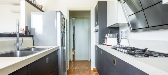 Apartamento de 4 dormitorios en Concorezzo, Italy No. 378458 16