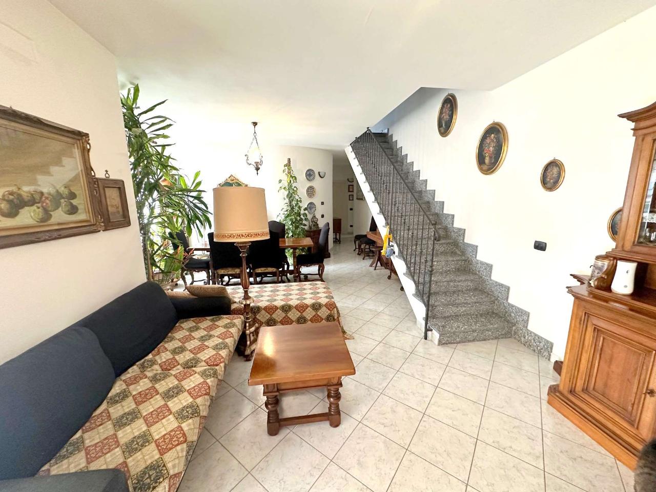 5-Zimmer Wohnung in Novi Ligure, Italy, Nr. 92481