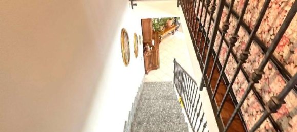 5-Zimmer Wohnung in Novi Ligure, Italy, Nr. 92481 6