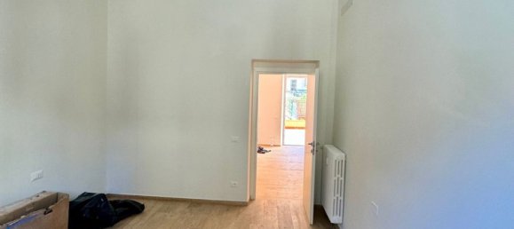 3غرفة شقة في Florence, Italy رقم 49277 19