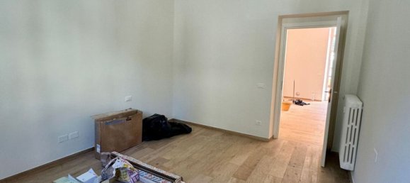 3غرفة شقة في Florence, Italy رقم 49277 20