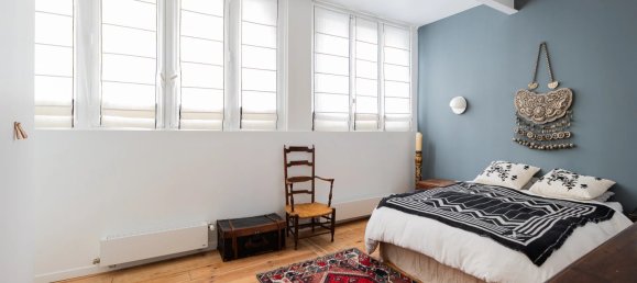 2 bedrooms Villa in Paris, France No. 360741 9