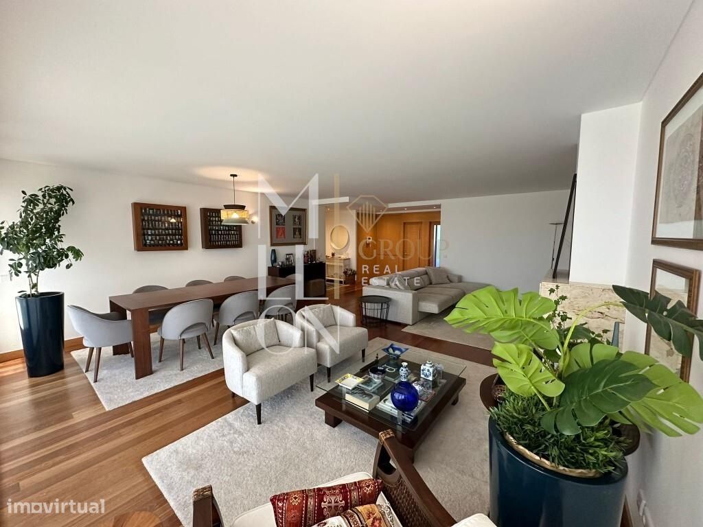 4 Schlafzimmer Doppelhaus in Matosinhos, Portugal, Nr. 196870