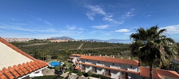 3 Schlafzimmer Penthouse in La Duquesa, Spain, Nr. 35287 35