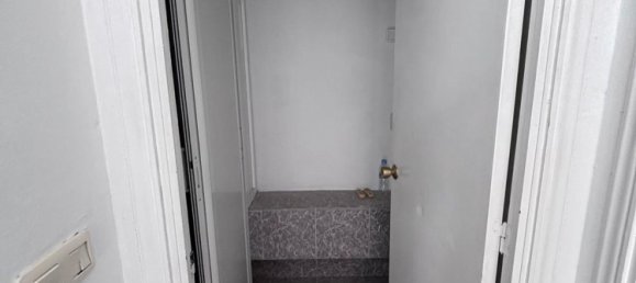 Gewerbliche Immobilie in Mostoles, Spain 68m², Nr. 134350 3