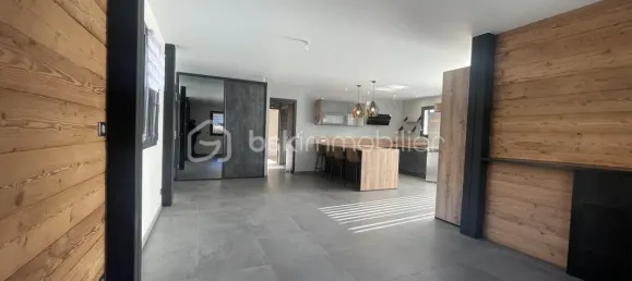 4 bedrooms Villa in Saint-Jean-de-Maurienne, France No. 351168 11