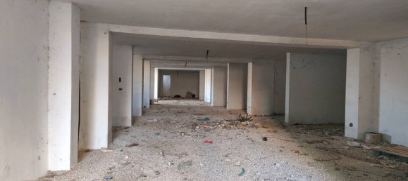 Edifício em Neviano, Italy 1300 m² N.º 103645 5