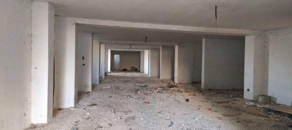 Edifício em Neviano, Italy 1300 m² N.º 103645 2