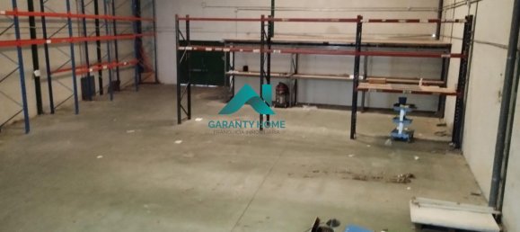 440m² Warehouse in Madrid, Spain No. 175639 2