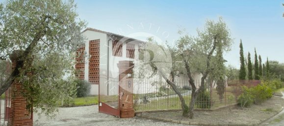 6 Schlafzimmer Schlösser in Palaia, Italy, Nr. 54574 6