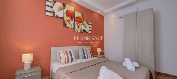 3 bedrooms Penthouse in Sliema, Malta No. 8452 12