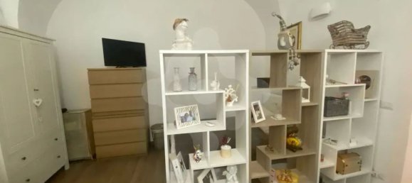 Casa de 2 habitaciónes en Bari, Italy No. 213376 12