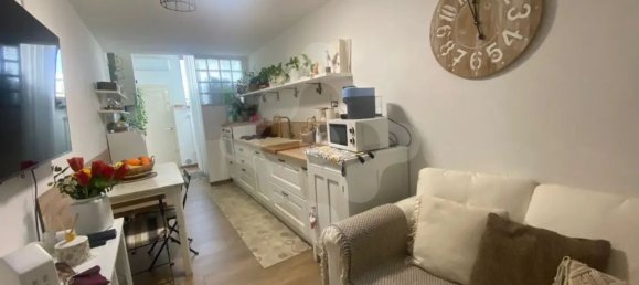 Casa de 2 habitaciónes en Bari, Italy No. 213376 3