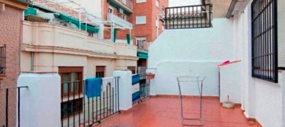  بناية في Granada, Spain 205متر مربع رقم 149732 31