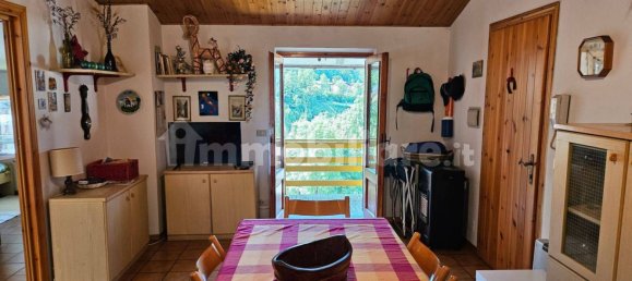 2 bedrooms Apartment in Fiumalbo, Italy No. 264335 3