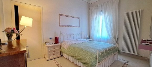 6غرفة منزل في Pisa, Italy رقم 38095 25