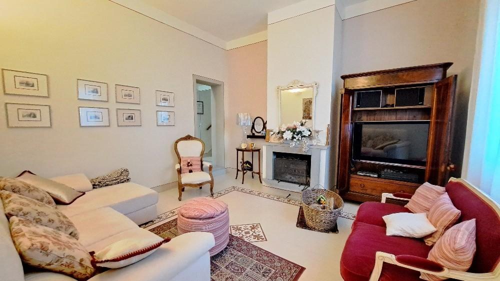 6غرفة منزل في Pisa, Italy رقم 38095