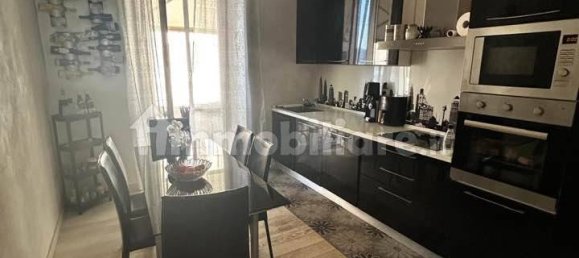 3 Schlafzimmer Wohnung in Savona, Italy, Nr. 272640 5