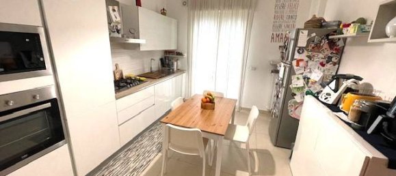 2 bedrooms Apartment in Modugno, Italy No. 262830 7