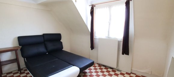 3 bedrooms House in Chartres, France No. 93915 7