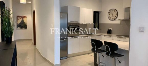 Apartamento T3 em Pieta, Malta N.º 9840 4