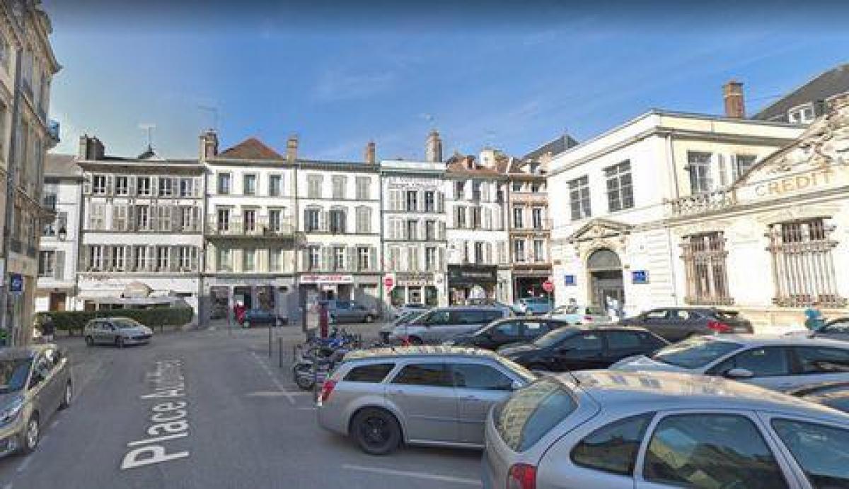 Oficina en Troyes, France 105 m² No. 20376