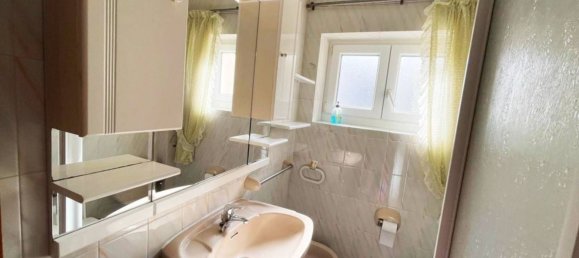 Apartamento de 3 dormitorios en Santoña, Spain No. 161167 20