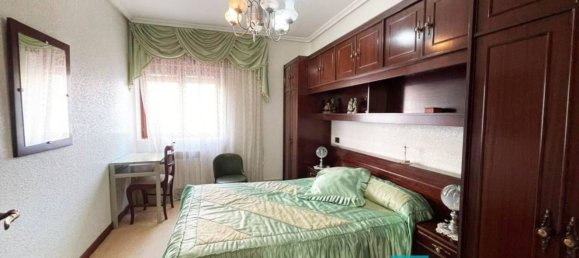 Apartamento de 3 dormitorios en Santoña, Spain No. 161167 23