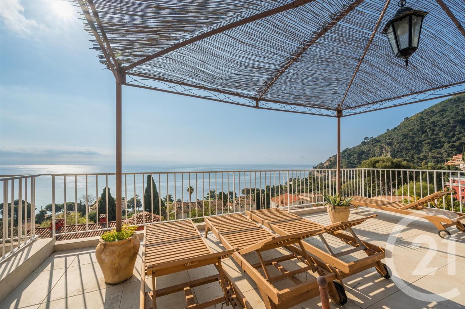 3 bedrooms House in Eze, France No. 331704