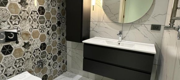 4 bedrooms Apartment in Nasimi, Azerbaijan No. 1972 33