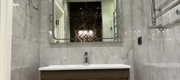 4 bedrooms Apartment in Nasimi, Azerbaijan No. 1972 54